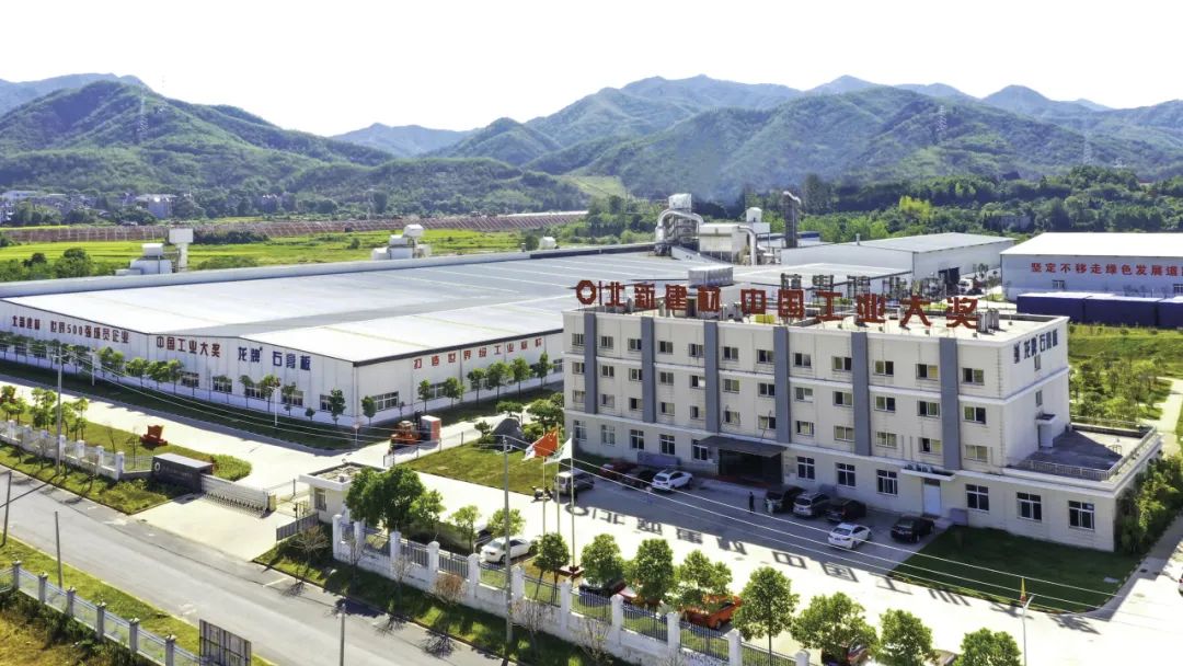 打卡出产基地丨井冈山AG88环亚：5G加快工厂“数字蝶变”